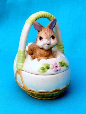 Bunny Rabbit Egg Shaped Easter Basket with Lid Vintage by Ardco Ceramic Mint